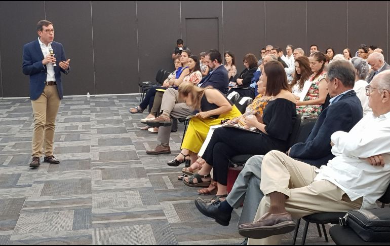 El aspirante negó que cuestione el trabajo de las organizaciones de la sociedad civil y sostuvo que por lo contrario se debe valorar su labor.  EL INFORMADOR / R. Rivas