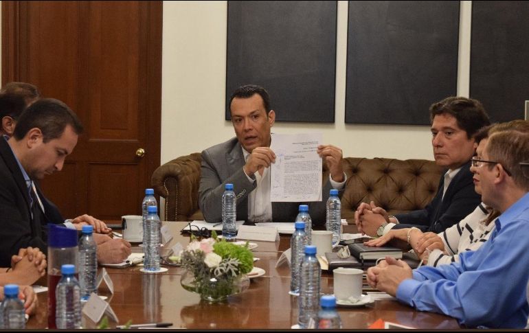 El secretario General de Gobierno, Roberto López Lara, dio a conocer la decisión a través de sus redes sociales. TWITTER/@RobertoLopezJal