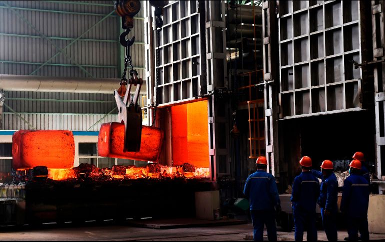 Luego de la imposición arancelaria de 25% al acero y de 10% al aluminio, los precios en México sufrirán un ajuste al alza. AFP