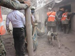 La familia fallece en San Jaime, Guatemala, tras la erupción del Volcán de Fuego el domingo pasado. FACEBOOK