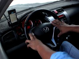 Uber informó que más de mil socios conductores voluntarios registrados en Uber se certificaron ya para dar servicio bajo esta opción en las ocho ciudades. EL INFORMADOR/ ARCHIVO