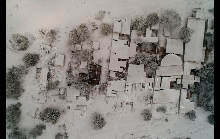 Vista aérea de El Rodeo, Guatemala, uno de las poblaciones más afectadas por la erupción del domingo del volcán de Fuego. La cifra de víctimas mortales se elevó a 72. AP/R. Abd