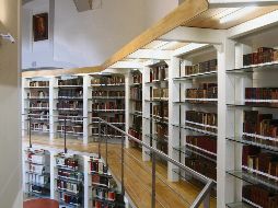 Libros. El acervo cuenta con publicaciones de periódicos locales y revistas de divulgación científica. EL INFORMADOR/E. Barrera