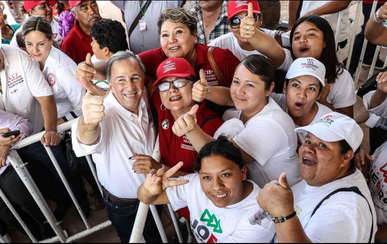José Antonio Meade Kuribreña encabeza un mitin en la explanada de la Unión Regional de Ganaderos,  en Chihuahua. SUN/G. Espinosa