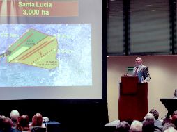 López Obrador ha referido a la posibilidad de cancelar la obra en proceso y en su lugar construir nuevas pistas en la base militar de Santa Lucía. SUN/Archivo