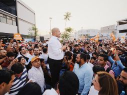 En el segundo mes de campaña, Enrique Alfaro fue el candidato que más gastó. FACEBOOK/EnriqueAlfaroR