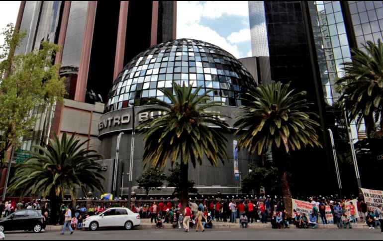 El mercado accionario local se opera un volumen de 1.2 millones de títulos, por un importe económico de 21.1 millones de pesos. NTX / ARCHIVO