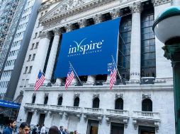 El NYSE Composite abre al alza con 27.63 puntos, para operar con 12 mil 805.86 unidades.  FACEBOOK / @NYSE