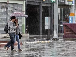 En el área metropolitana de Guadalajara se pronostica para mañana viernes, un día nublado con una máxima de 33-35 ºC ; y el sábado se prevé un día lluvioso con una máxima de 33-35 ºC. EL INFORMADOR / ARCHIVO