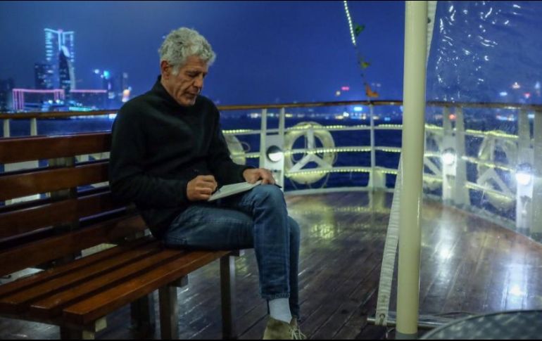 Bourdain, de 61 años y quien había confrontado problemas de alcoholismo y drogadicción. TWITTER
