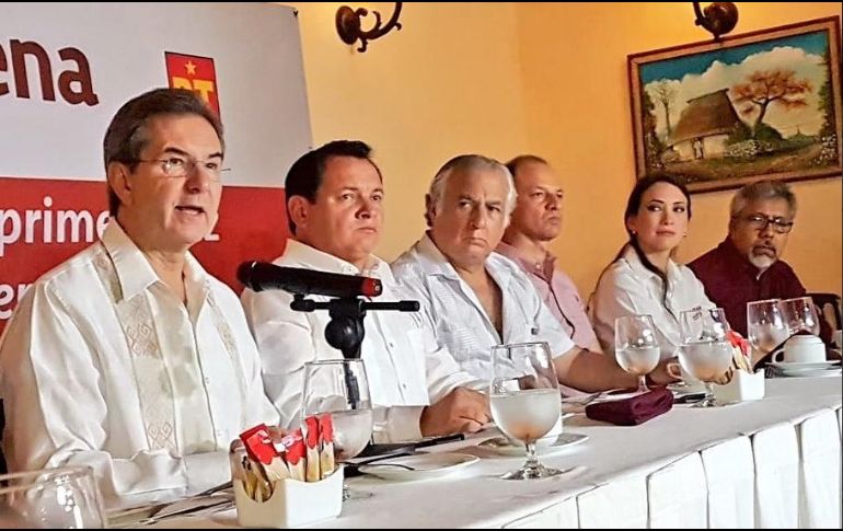 Barragán afirma que los cambios en materia educativa que propone López Obrador no implican que se deje de evaluar a los maestros. TWITTER / @emoctezumab