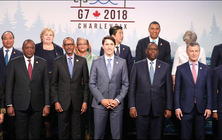 La parte del texto consagrada al comercio, a diferencia de la del clima, fue firmada por los siete países del G-7, incluido Estados Unidos. EFE / L. Marin