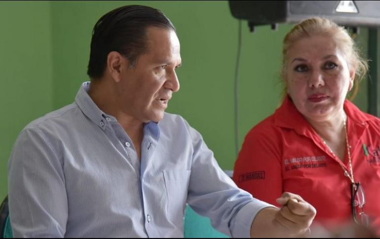 Mujeres le comunicaron a Almaguer que necesitan más apoyo para mantenimiento y seguridad de las instalaciones.TWITTER / @ealmaguerr