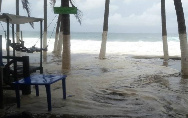 Autoridades piden a la población mantenerse informada sobre la evolución de “Bud”. TWITTER / @PC_Guerrero