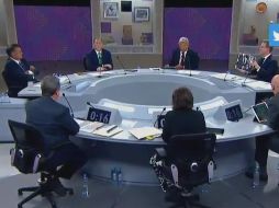 El abanderado presidencial de Por México al Frente, Ricardo Anaya, cuestionó al político tabasqueño sobre si había pactado con el Jefe del Ejecutivo. ESPECIAL