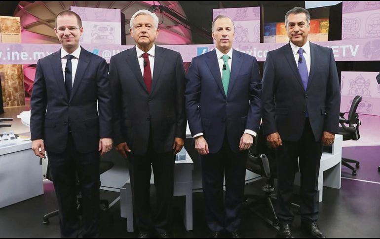 En el tercer debate, los candidatos dijeron de todo: Anaya retó a López Obrador, éste propuso directora para el Conacyt, Meade acusó malos resultados de AMLO cuando gobernó la Ciudad de México, y “El Bronco” hasta pidió besos. AFP