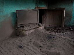 Rastros de vida quedan bajo cenizas del volcán en Guatemala