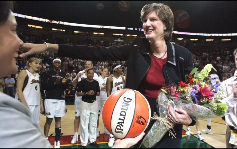 Donovan fue miembro de tres equipos olímpicos como jugadora. AP/E. Thompson