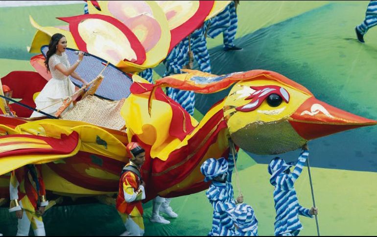 Aida Garifullina puso la nota de glamour al evento, que volvió a convertir a Moscú en el centro del mundo como en los Juegos Olímpicos de 1980. AP