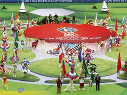 Colorido. Una austera ceremonia inaugural precedió al primer partido de la cita máxima con una aclamada actuación del inglés Robbie Williams y de la conocida soprano rusa Aida Garifullina. EFE