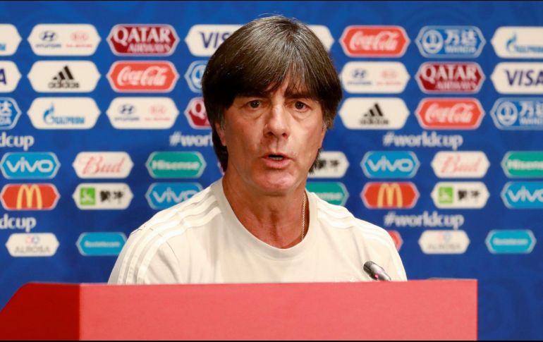 El entrenador de la selección de futbol de Alemania, Joachim Löw, durante una rueda de prensa celebrada en el Estadio Luzhniki de la ciudad de Moscú. EFE/J. Méndez
