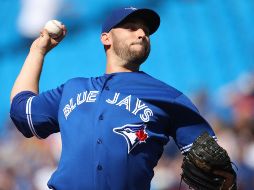 Con la victoria, Estrada puso su marca en 4-6. AFP/T. Sczerbowski