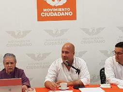 Alfaro sostuvo que realiza una campaña apegada a los topes legales de gasto e insistió que algunos aspirantes le mienten flagrantemente al INE. EL INFORMADOR / R. Rivas