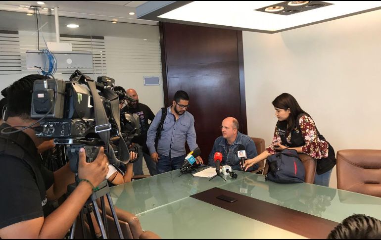 En la denuncia del legislador se señala que dichas acciones pueden ser constitutivas del delito de abuso de autoridad. Cortesía