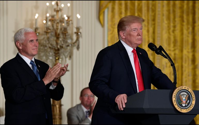 El presidente también ha defendido una desregulación para acelerar el proceso de autorización que las compañías privadas deben cumplir antes de lanzar un cohete o un satélite. AP / S. Walsh