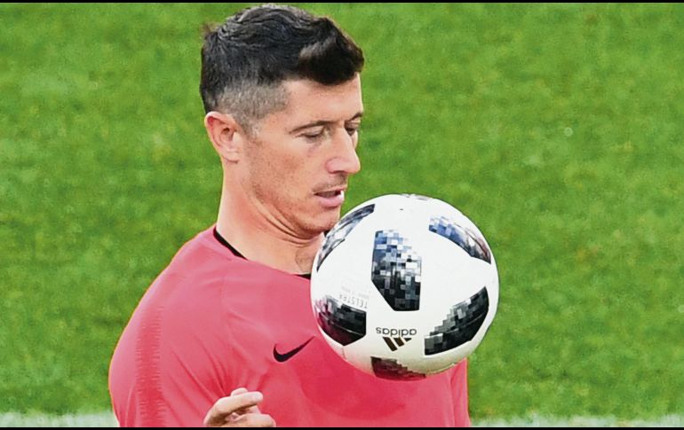 Robert Lewandoski. El polaco está listo para disputar el partido que abre la primera jornada del Grupo H. Polonia enfrenta a Senegal en el Estadio Spartak. AFP