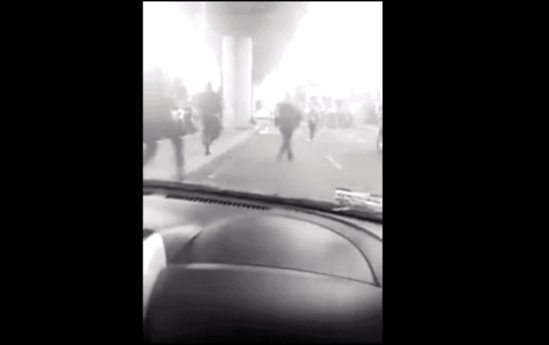 En redes sociales, circula un video del hecho. TWITTER
