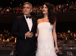 Los Clooney son parte de un creciente grupo de celebridades que han denunciado esta política de la administración Trump. AFP / ARCHIVO