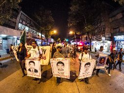 La nueva investigación sobre la desaparición de los estudiantes la realizarán especialistas forenses, familiares y autoridades federales. EL INFORMADOR/Archivo