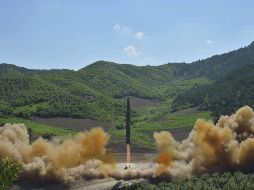 Corea del Norte anunció el 21 de abril la suspensión de sus pruebas nucleares y de misiles de media y largo alcance. EFE/KCNA