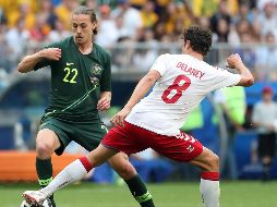 Con este resultado, los europeos suman cuatro unidades en el liderato del sector C; mientras que los Socceroos un punto. EFE / T. Zenkovich