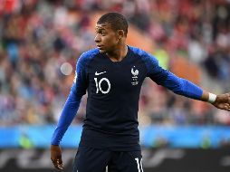 Con 19 años y seis meses, el jugador del PSG supera a David Trezeguet, que había marcado un gol a Arabia Saudita en Francia 1998 con 20 años y 246 días. AFP / F. Fife