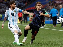 Messi, la figura sobre la que se posicionan las miradas en este encuentro. EFE / K. Huesca