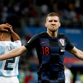 Argentina tiene un pie fuera del Mundial; pierde 3-0 ante Croacia
