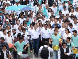 Meade destacó que los indecisos lo favorecerán con su voto. EFE