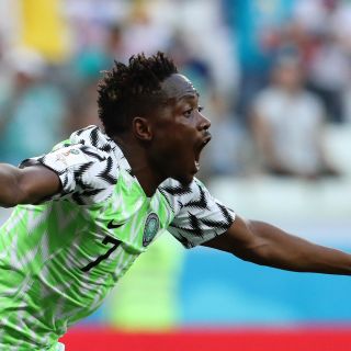 Nigeria vence a Islandia y le da esperanza a Argentina