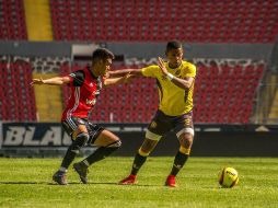 En plena concentración de su manada, Jorge Dávalos fue claro al señalar que el próximo Clausura 2018 espera consolidar a cuatro canteranos más en su equipo. TWITTER / @LeonesNegrosCF