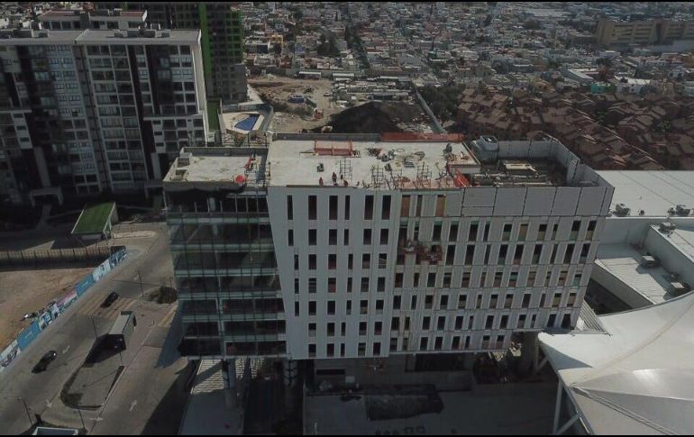 Fiesta Inn Querétaro construido con Murotech. ESPECIAL