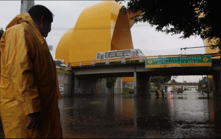 Además de los Arcos del Milenio, también se cerró la Avenida Hidalgo.. EL INFORMADOR / ARCHIVO