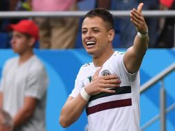 ''Chicharito'' igualó, al anotar contra Corea del Sur, el récord del ''Matador'' Luis Hernández, con cuatro tantos mundialistas, todos ellos en el Mundial de Francia 1998. AFP / ARCHIVO