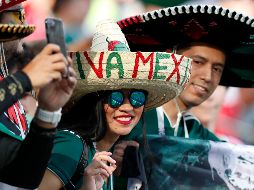 Los aficionados mexicanos, en apoyo a la Selección. EFE / A. Safadi