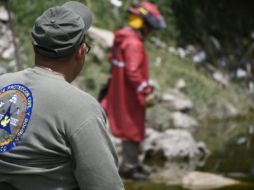 De acuerdo con lo relatado por la UEPCBJ, el vehículo en el que viajaban, un Nissan Tsuru Blanco modelo atrasado. ESPECIAL/ ARCHIVO