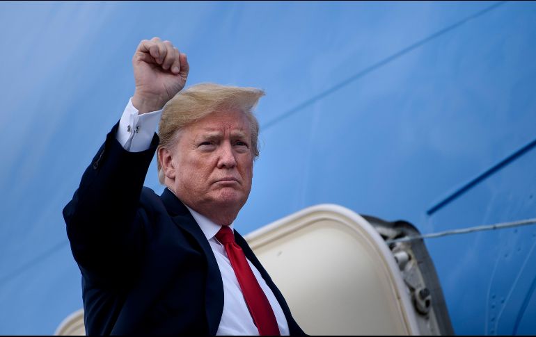 El encuentro de Trump con Putin probablemente se lleve a cabo durante la gira que el mandatario estadounidense realizará por Europa en julio. AFP / B. Smialowski