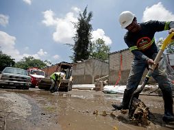 El primer edil recalca que el problema de las inundaciones es por el desvío de colectores que se tuvo que hacer para la Línea 3 en La Normal y señala que lo que se debe hacer es dar una solución definitiva. EL INFORMADOR / F. Atilano