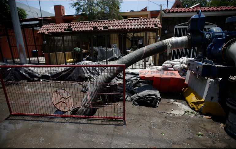 Mientras, se sugirió a los vecinos desplazarse de la zona dado que las inundaciones seguirán. EL INFORMADOR / ARCHIVO