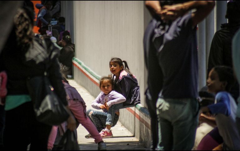 En entrevista, el hombre teme porque sea deportado y su hija siga en Estados Unidos. EFE/ J. Terríquez